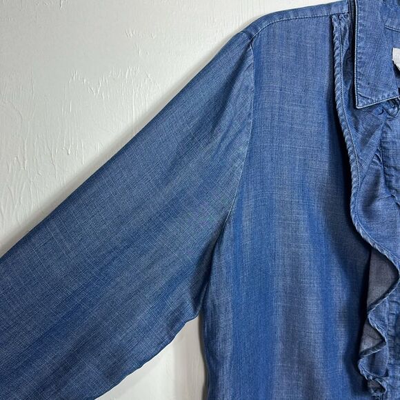 Chico's Ruffle Denim Chambray Long Sleeve Tunic Top Size 12/14 - Picture 3 of 8